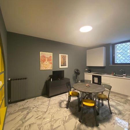 Modern City Center Apartment بينيفنتو المظهر الخارجي الصورة
