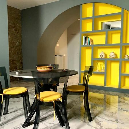 Modern City Center Apartment بينيفنتو المظهر الخارجي الصورة