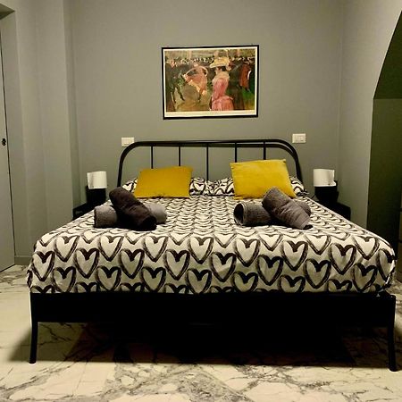 Modern City Center Apartment بينيفنتو المظهر الخارجي الصورة