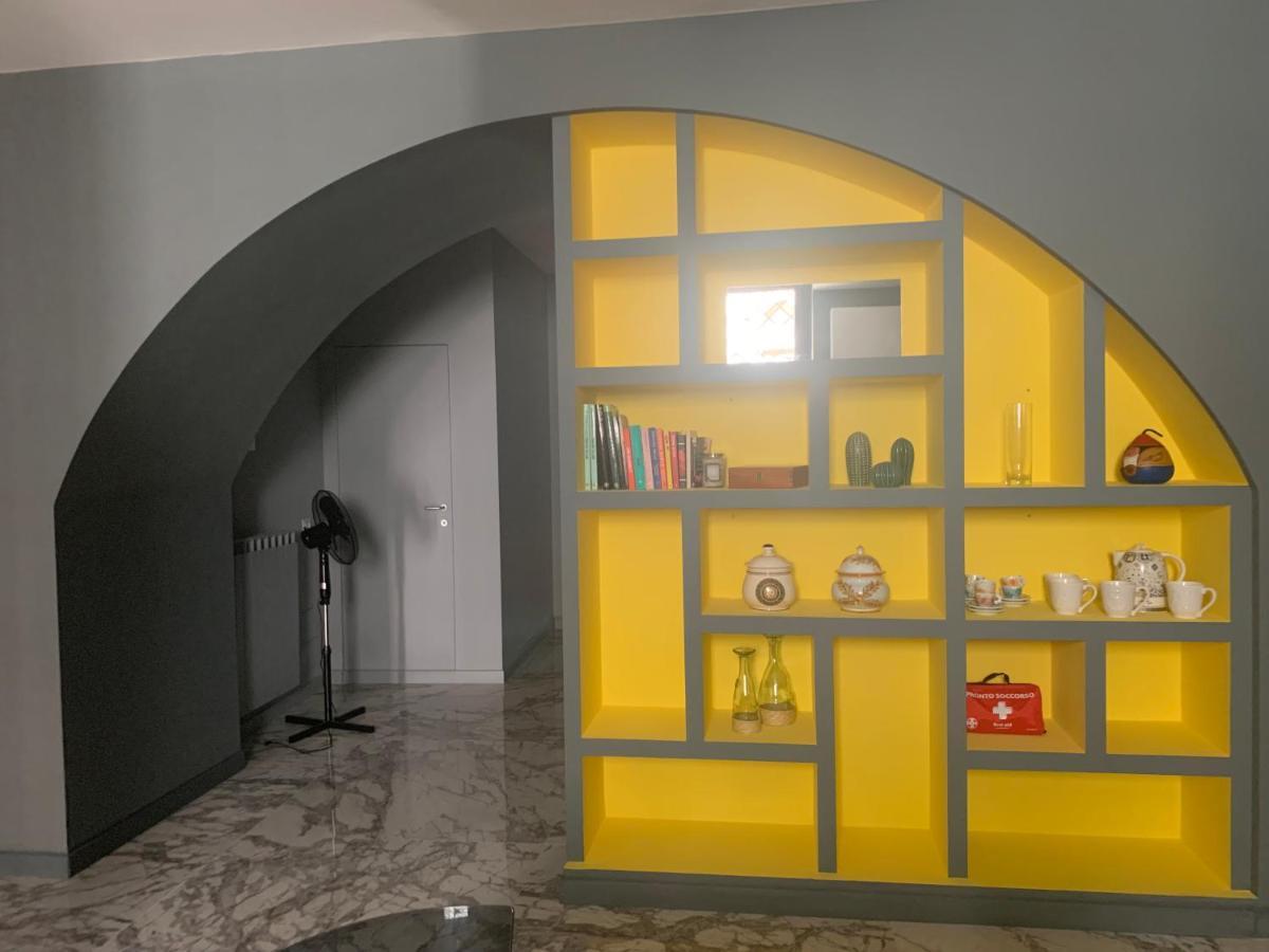 Modern City Center Apartment بينيفنتو المظهر الخارجي الصورة