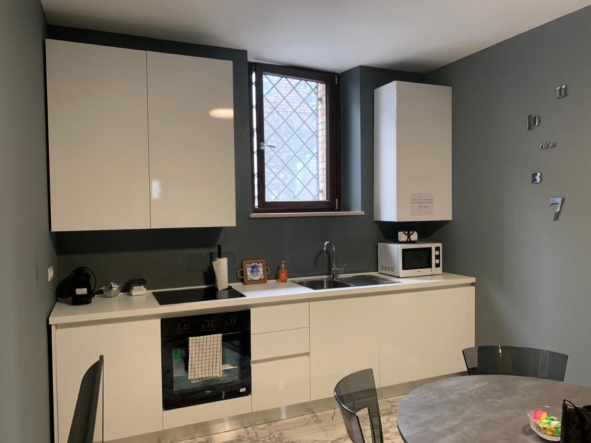 Modern City Center Apartment بينيفنتو المظهر الخارجي الصورة